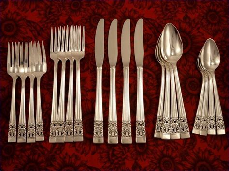 oneida community silverplate flatware patterns.